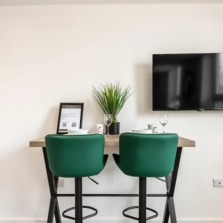 Contemporary 1 Bed Central Rotherham Studio Exterior photo